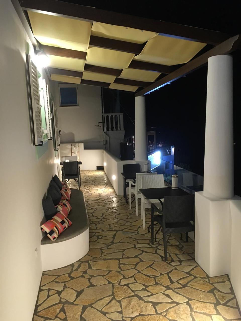 Sunrise Bay Villa Panteli Exterior photo